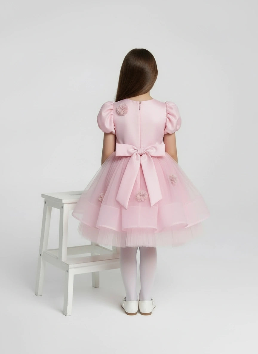 Soft Pink Puff-Sleeve Princess Dress